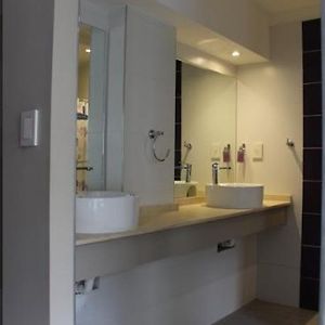Habitación para Mujeres Compartida
